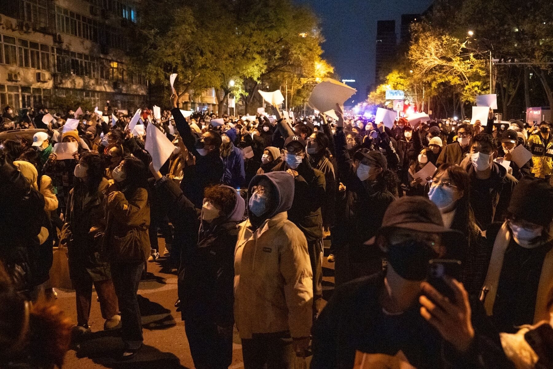 “China’s Economic Downturn: Escalating Violence and Job Market Crisis Signal Troubling Times Ahead”