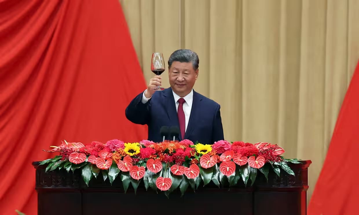 “China’s Services Slow, Xi Warns of ‘Rough Seas,’ CIA Targets Informants in East Asia”